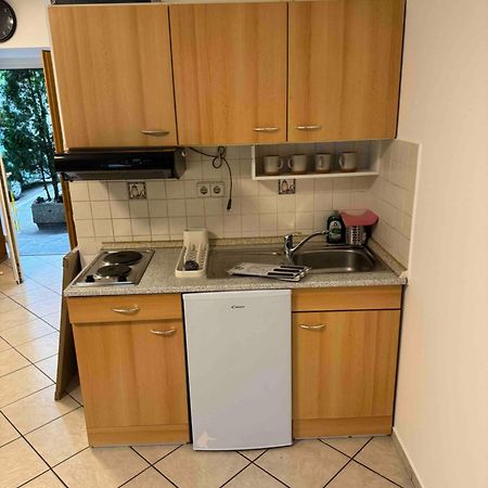 Cozy Flat Near Tivoli Park With Free Parking Apartamento Liubliana Exterior foto