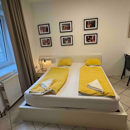 Cozy Flat Near Tivoli Park With Free Parking Apartamento Liubliana Exterior foto