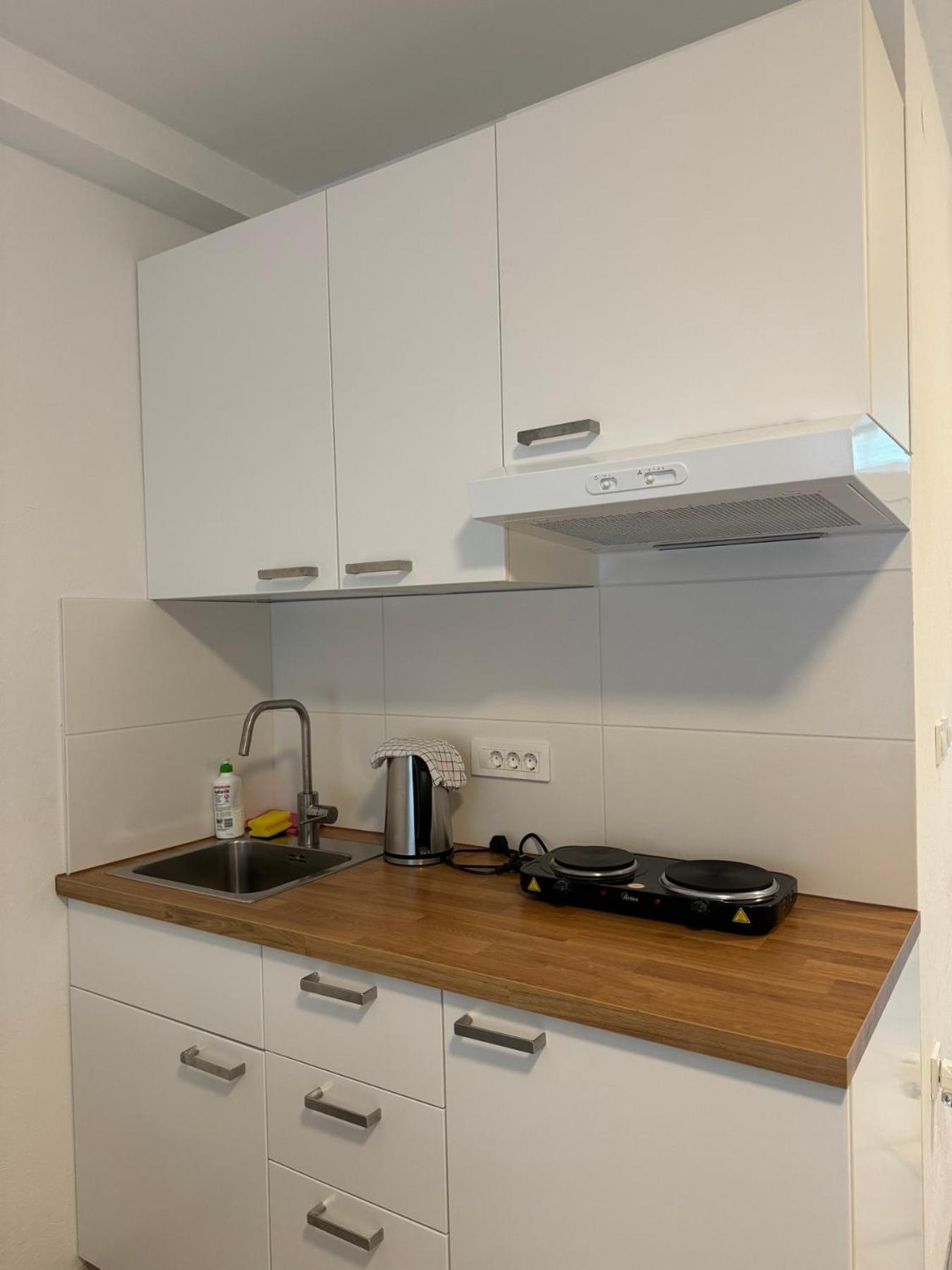 Cozy Flat Near Tivoli Park With Free Parking Apartamento Liubliana Exterior foto